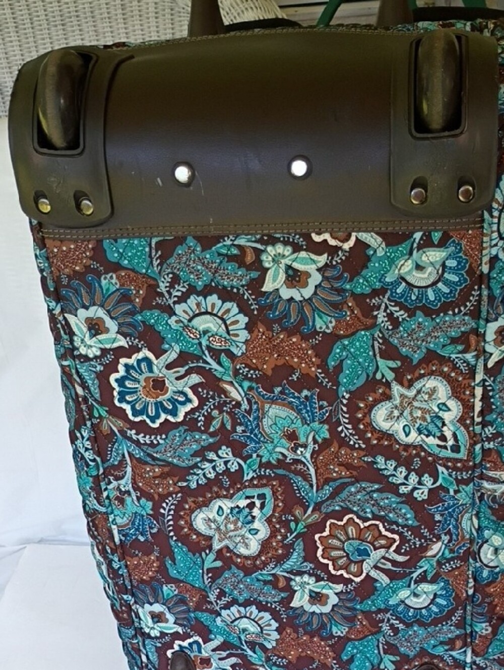 Vera Bradley Quilted Travel Bag Retired Java Blue 26" Rolling Duffle Luggage - Picture 8 of 16